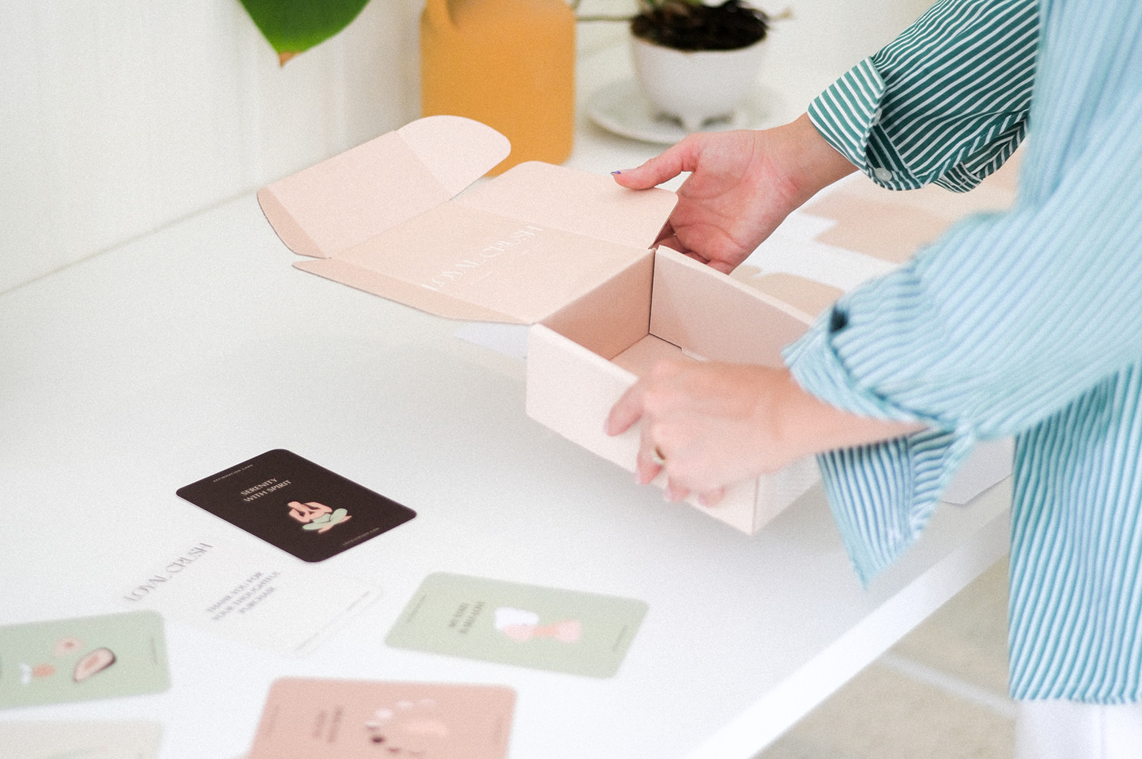 Studio Loock unboxing a client project